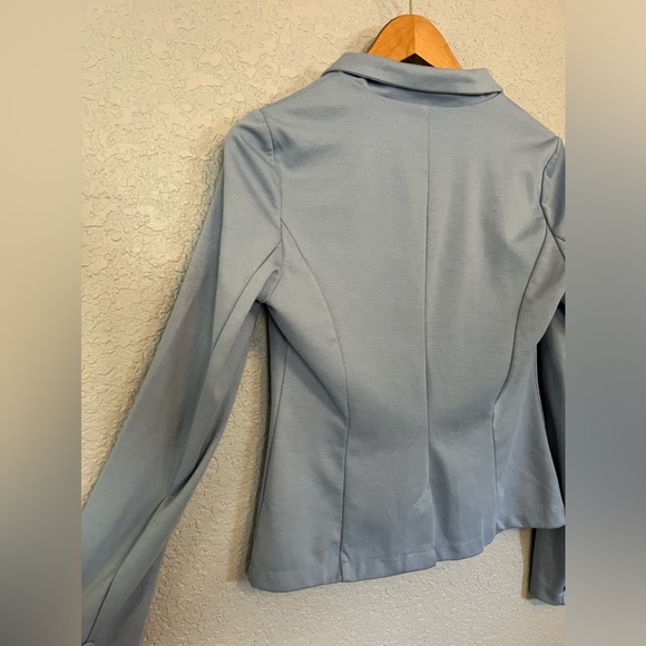 Metropolis | Small | Light Blue Blazer - Picture 7 of 7